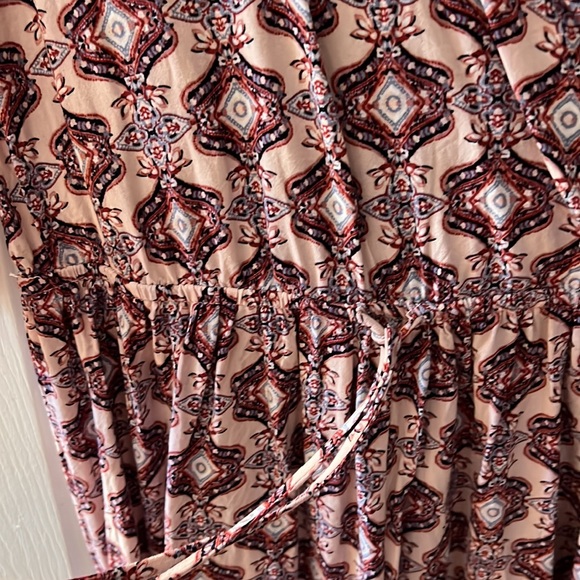 Hollister romper - Picture 4 of 6